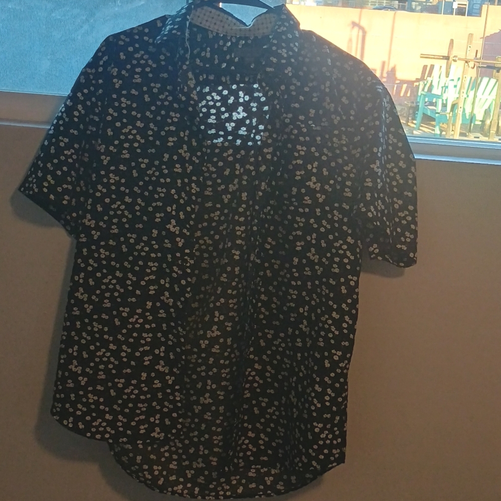 Short Sleeve Button Up Flower Pattern